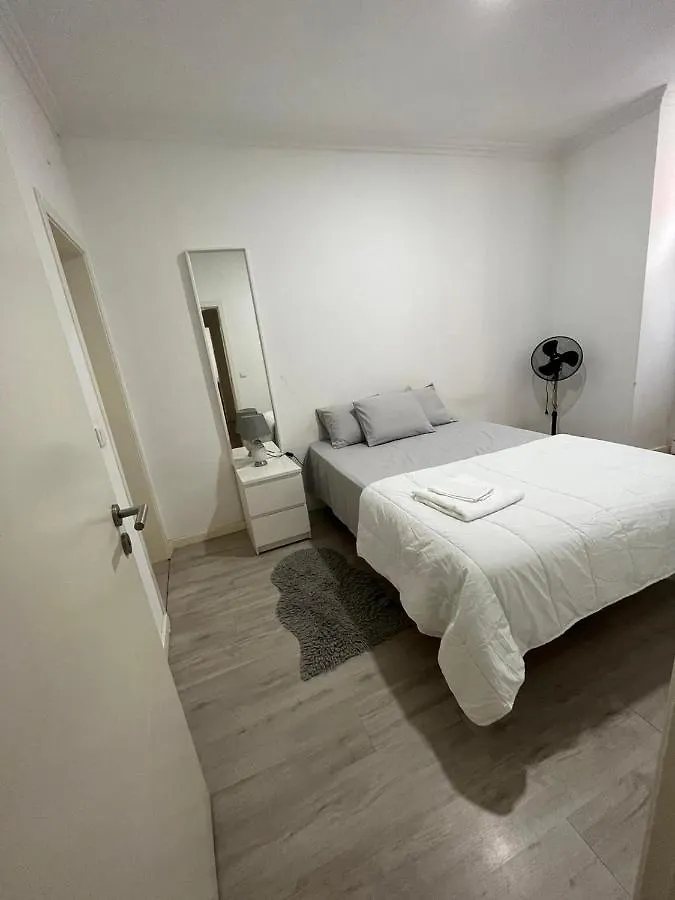 Homestay Suite Privado Lisbon